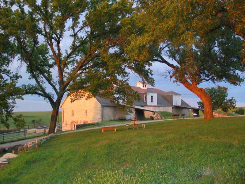 tall grass prarie barn
